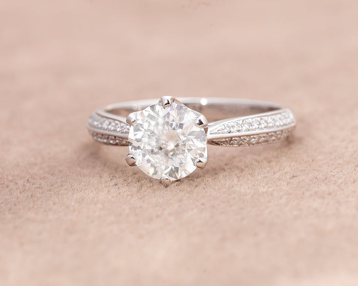 Zikora 18Karat White Gold Diamond Engagement Ring