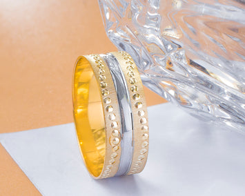 18Karat Gold Wedding Band