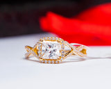 18Karat Gold Engagement Ring