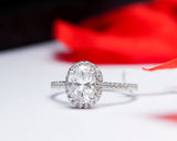 18Karat Gold Engagement Ring