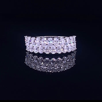 Ify 18Karat White Gold Moissanite Wedding Band