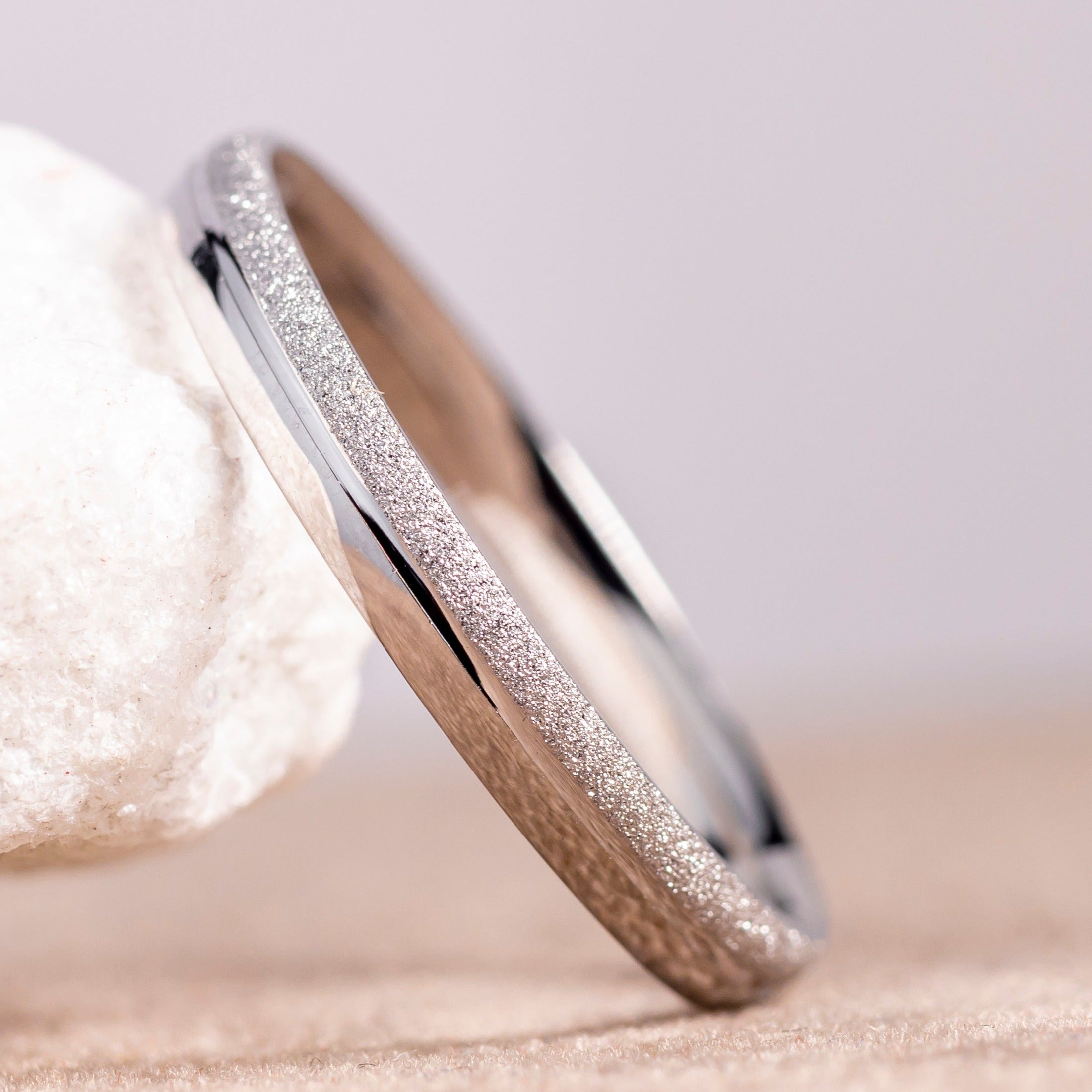Arthur 18Karat White Gold Wedding Band – Saint Tracy