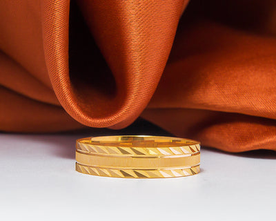 10Karat Gold Wedding Band