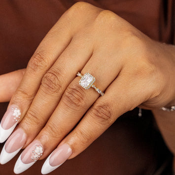 ENGAGEMENT RING