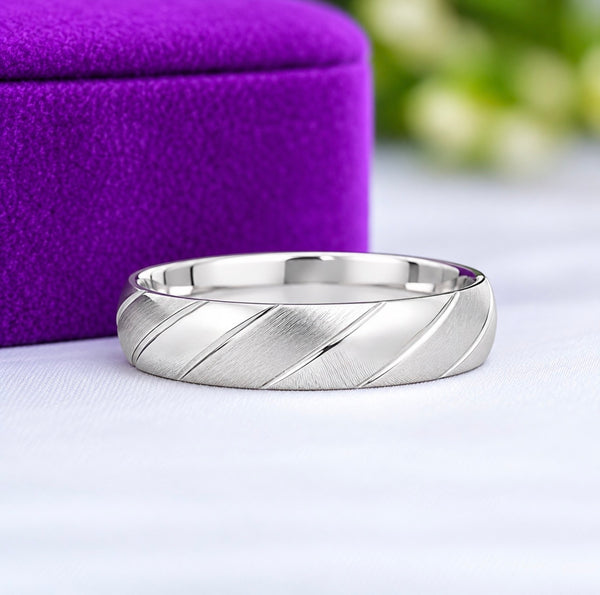 Logan 18Karat White Gold Wedding Band