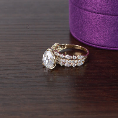 Lizzie Pear 18Karat Yellow Gold Moissanite Engagement Ring