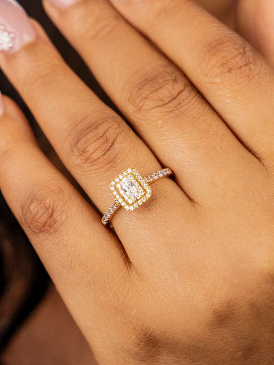 Natalia Emerald 18Karat Yellow Gold Engagement Ring