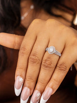 Luisa Oval 18Karat White Gold Engagement Ring