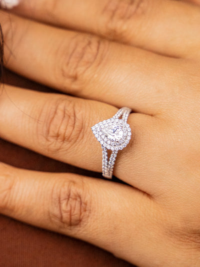 Farah Pear 18Karat White Gold Engagement Ring