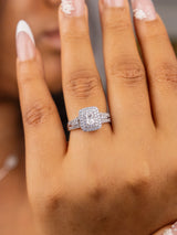 Etoro 18Karat White Gold Engagement Ring