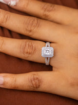 Farah Emerald 18Karat White Gold Engagement Ring