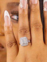 Joy 18Karat White Gold VS Diamond Engagement Ring
