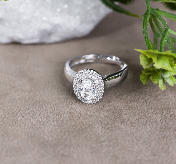 Zinnia Oval Sterling Silver Adjustable Ring