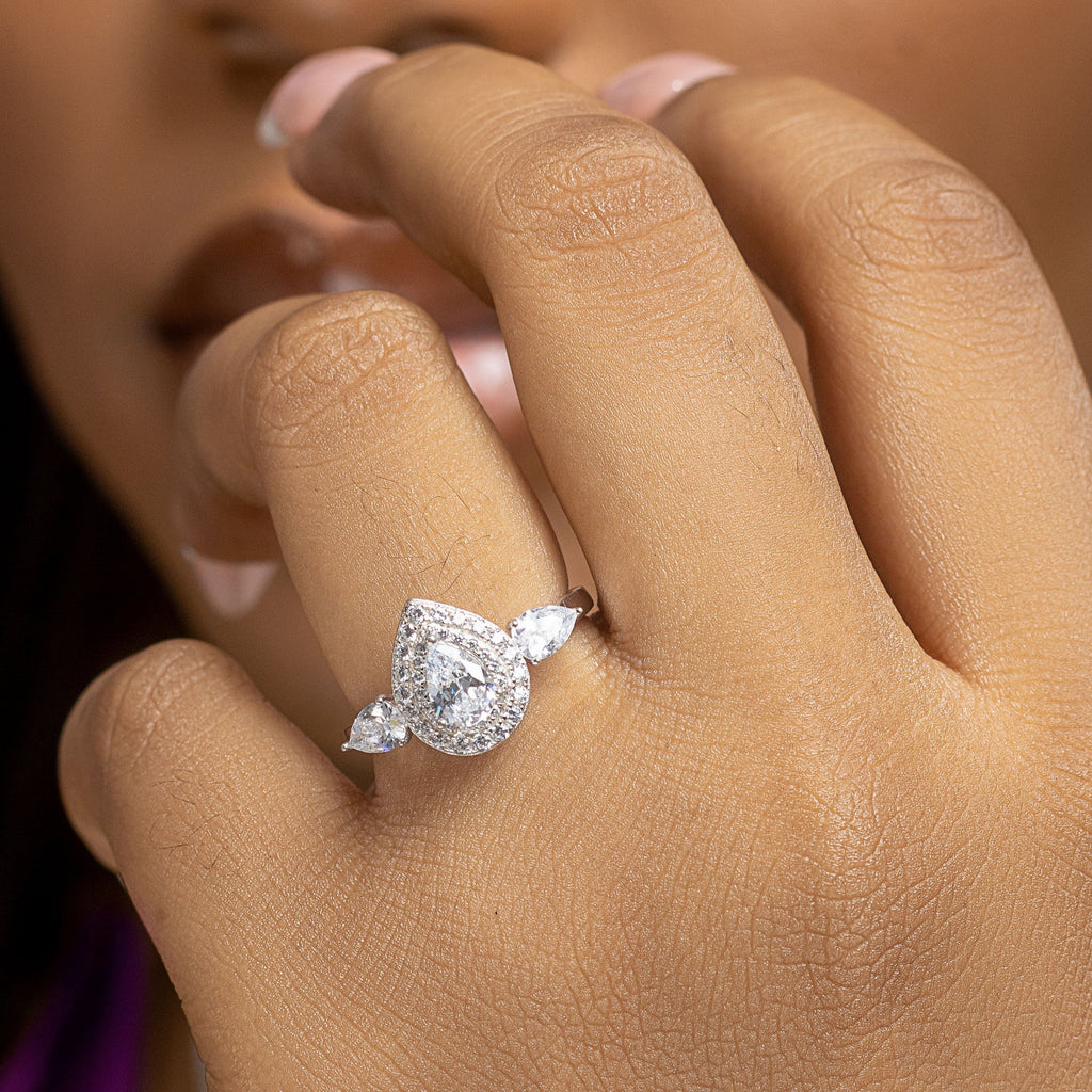 Accra Sterling Silver Ring plated in 18K Gold