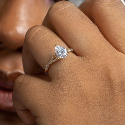 Sarah Pear 10Karat Yellow Gold Moissanite Engagement Ring