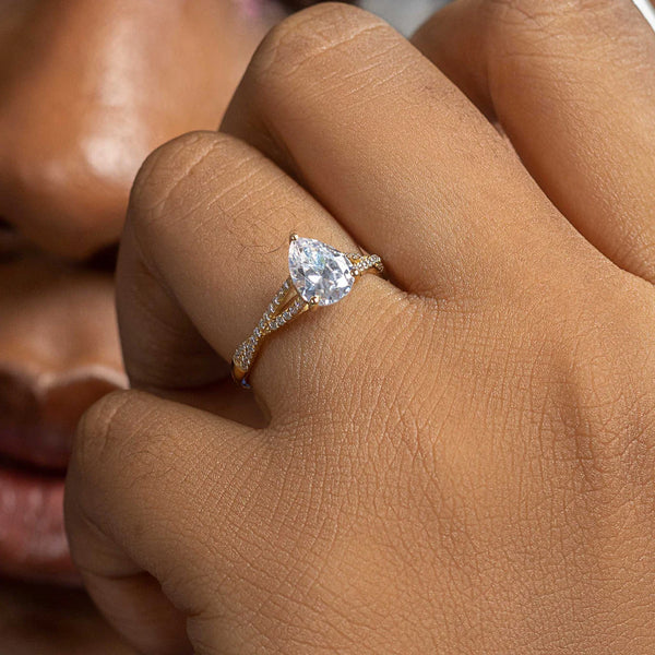 Sarah Pear 10Karat Yellow Gold Moissanite Engagement Ring
