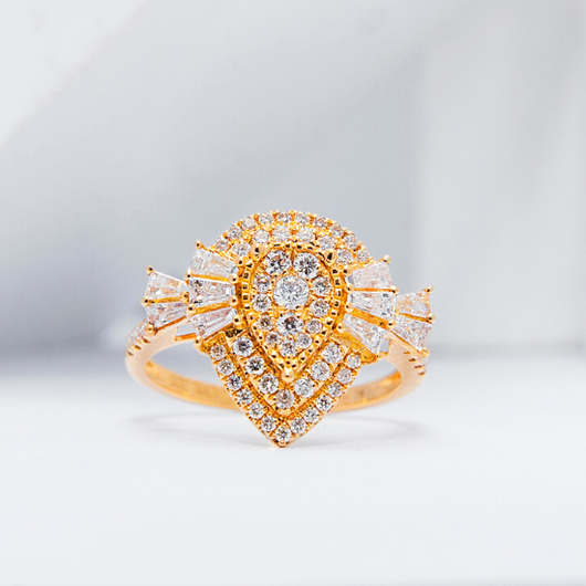 LUXURY DIAMOND 18KARAT GOLD SILVER Wedding and Engagement Rings