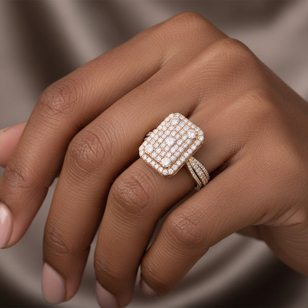 Vera 18Karat Yellow Gold Diamond Engagement Ring