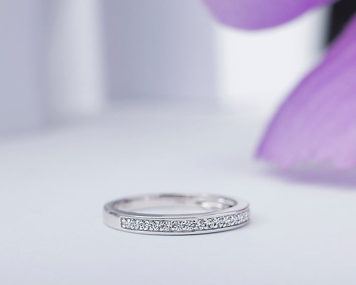 Cheryl 18Karat White Gold SI Diamond Wedding Ring