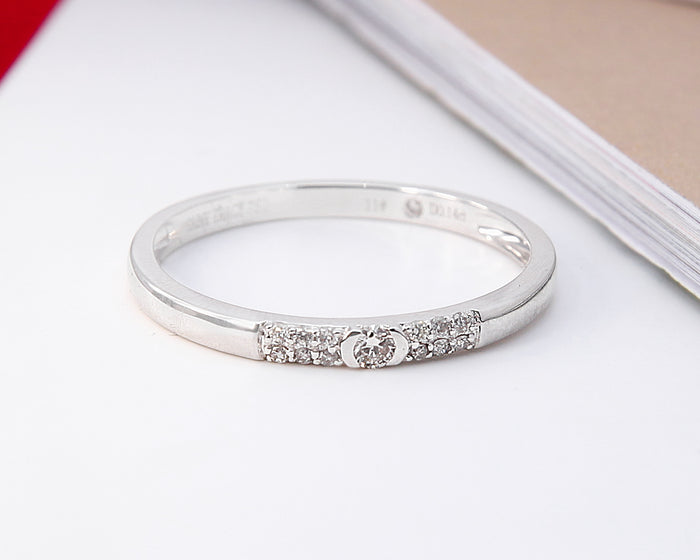 18Karat Gold Wedding Ring, Diamond Ring, Wedding Ring