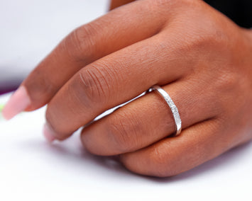 18Karat Gold Wedding Ring, Diamond Ring, Wedding Ring