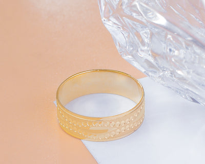 18Karat Gold Wedding Band